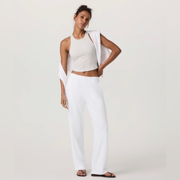 Vuori Pose Plyo Tank in Grey & White Heather - Picture 1 of 10